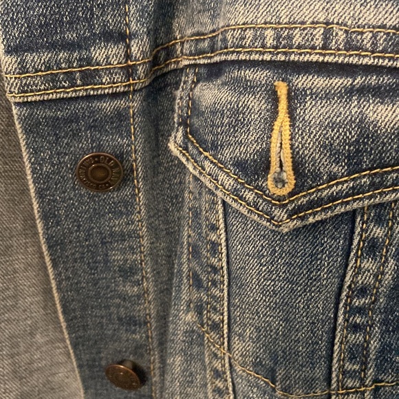 Old Navy Blue Jeans Womens 100% Cotton Denim Jacket Medium Wash Size Large - Picture 2 of 3